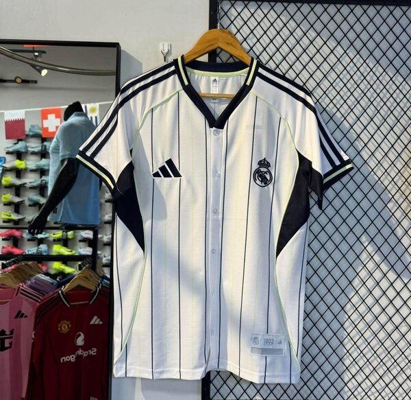 Maillot de football blanc