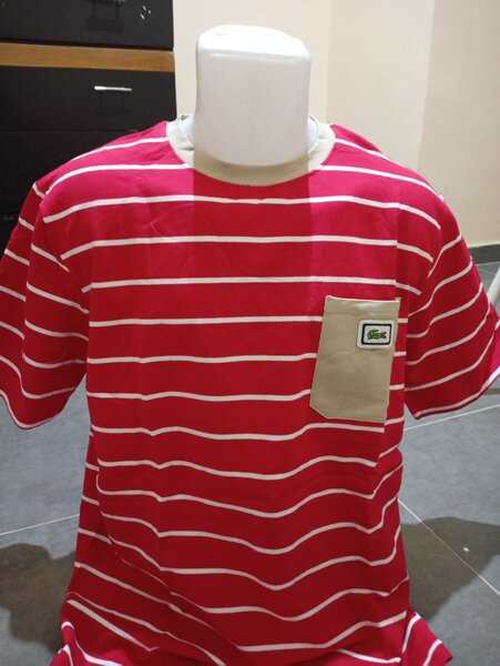 T-shirt rayé à poche pour homme