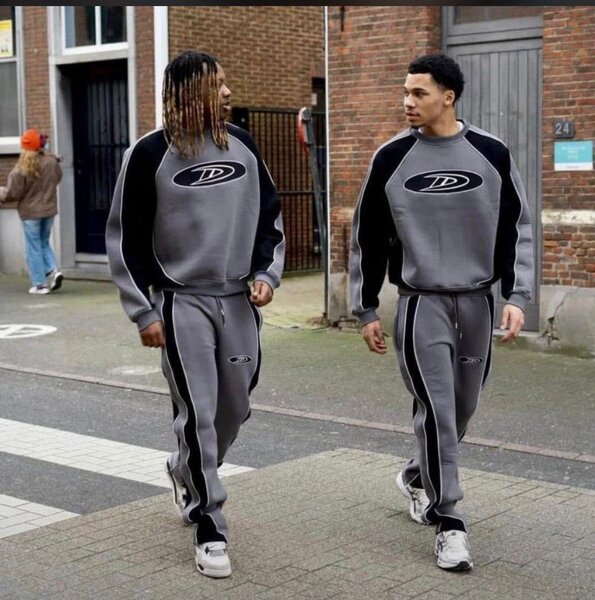 Ensemble de survêtement gris homme