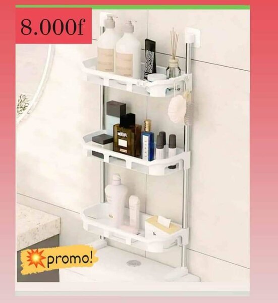 Étagère sur toilette