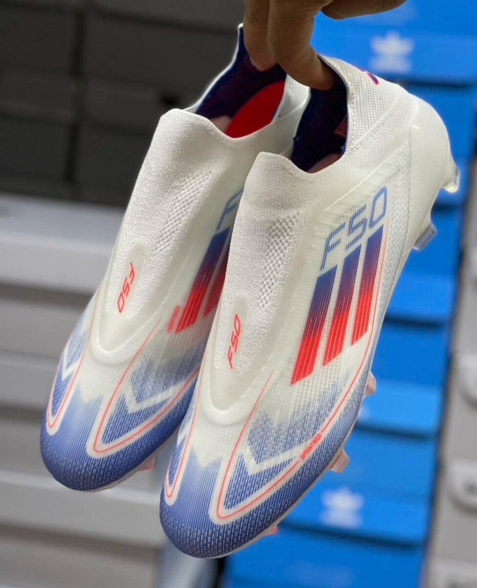 Chaussures de Foot F50