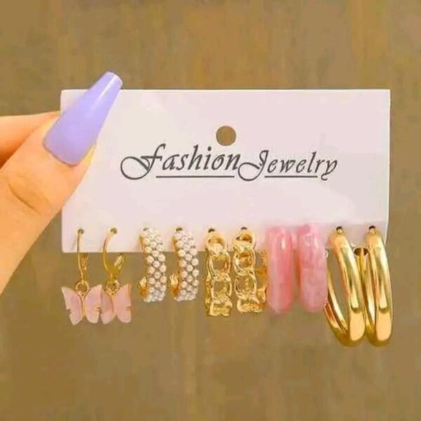 Lot de bijoux élégants