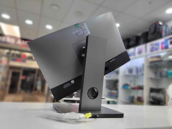 DELL OPTIPLEX 7470 AIO / 24"