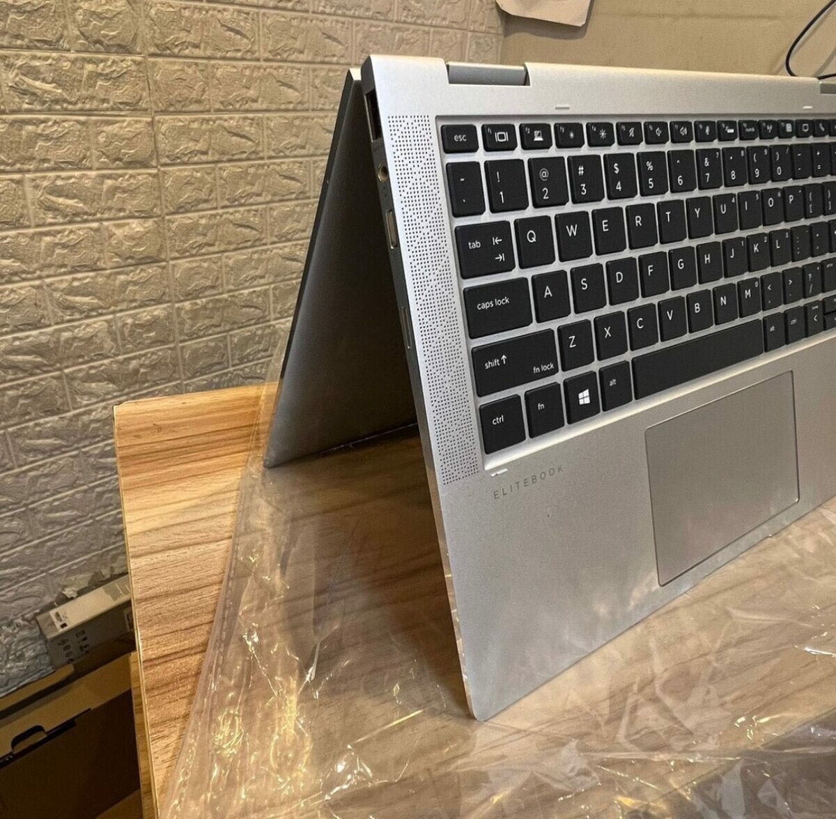 HP ELITEBOOK 830 G8 x360