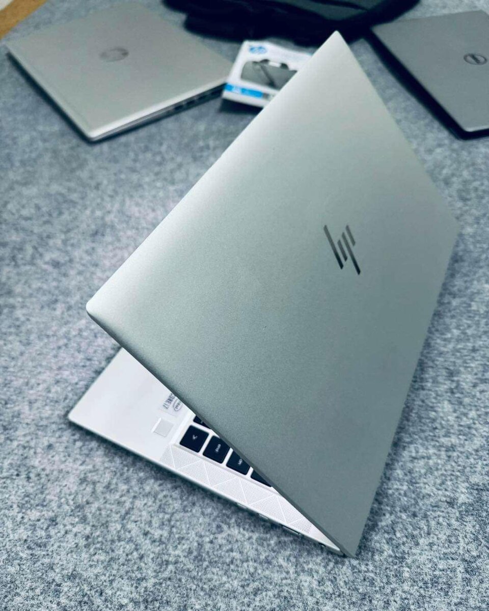 HP Elitebook 840 G7  Core i7