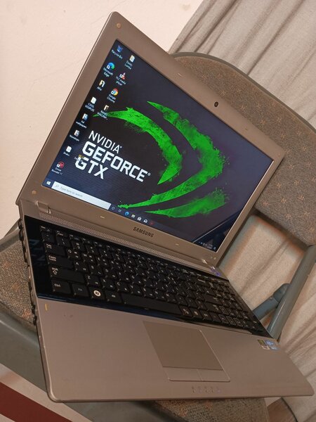 Samsung core i5 gaming laptop