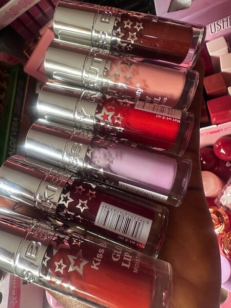 Set de rouges à lèvres brillants