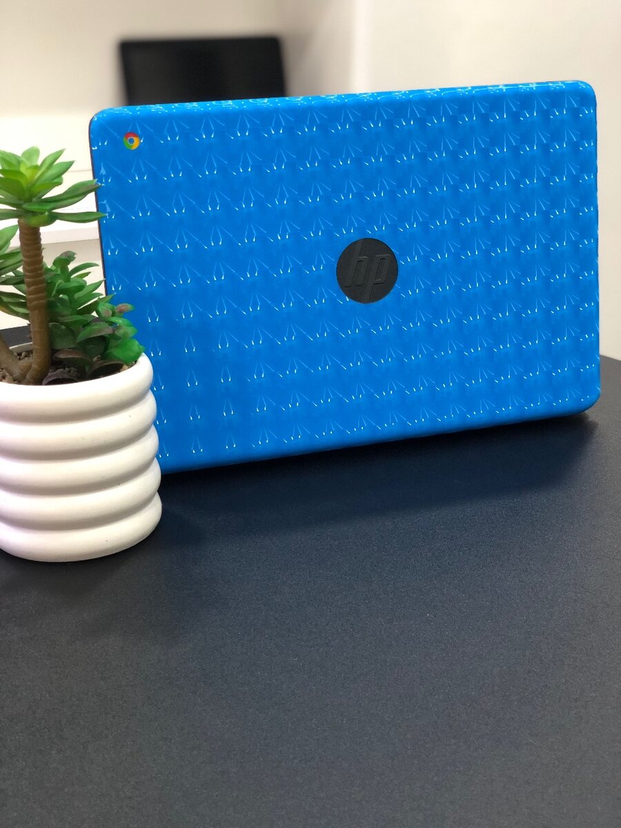 HP Chromebooks 32gb 4gb ram