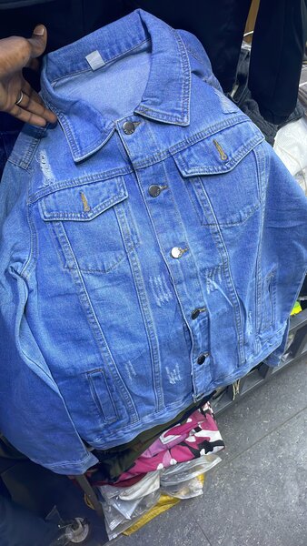 Veste en jean stylée