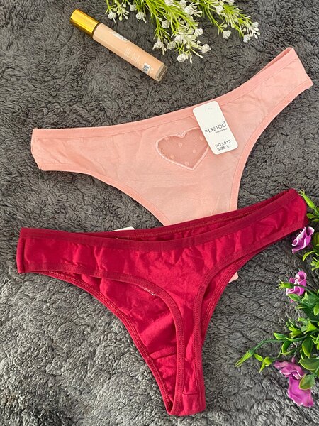 String en coton dentelle