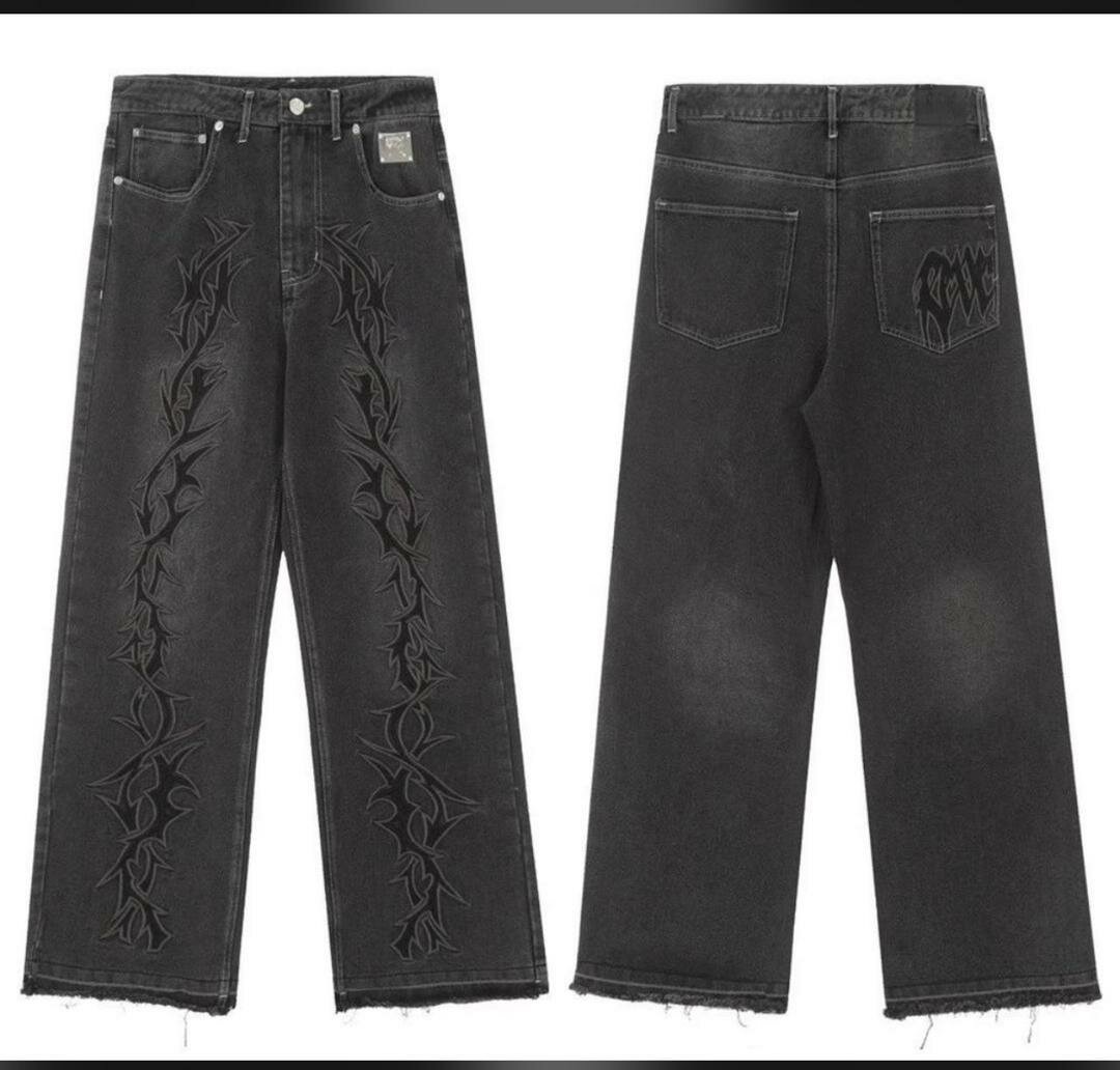 Jeans noirs tendance décorés