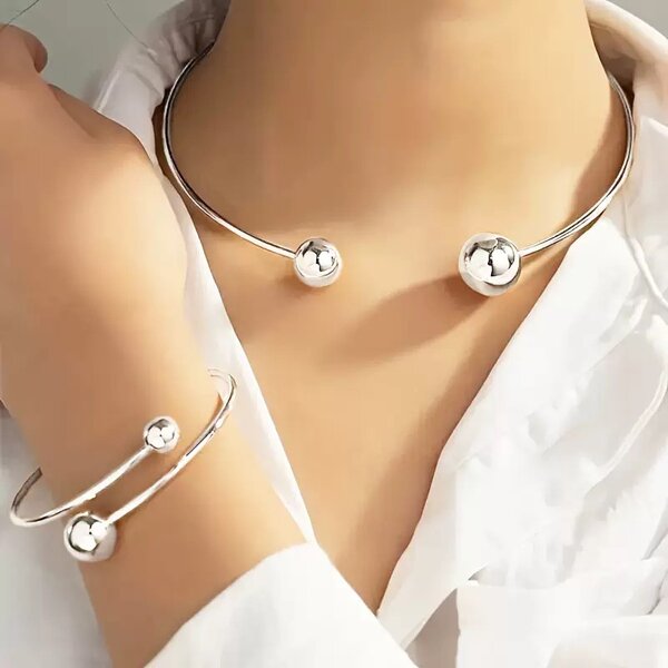 Collier et bracelet minimalistes