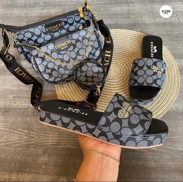 Gucci bag and easy wear