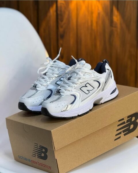 New Balance 530