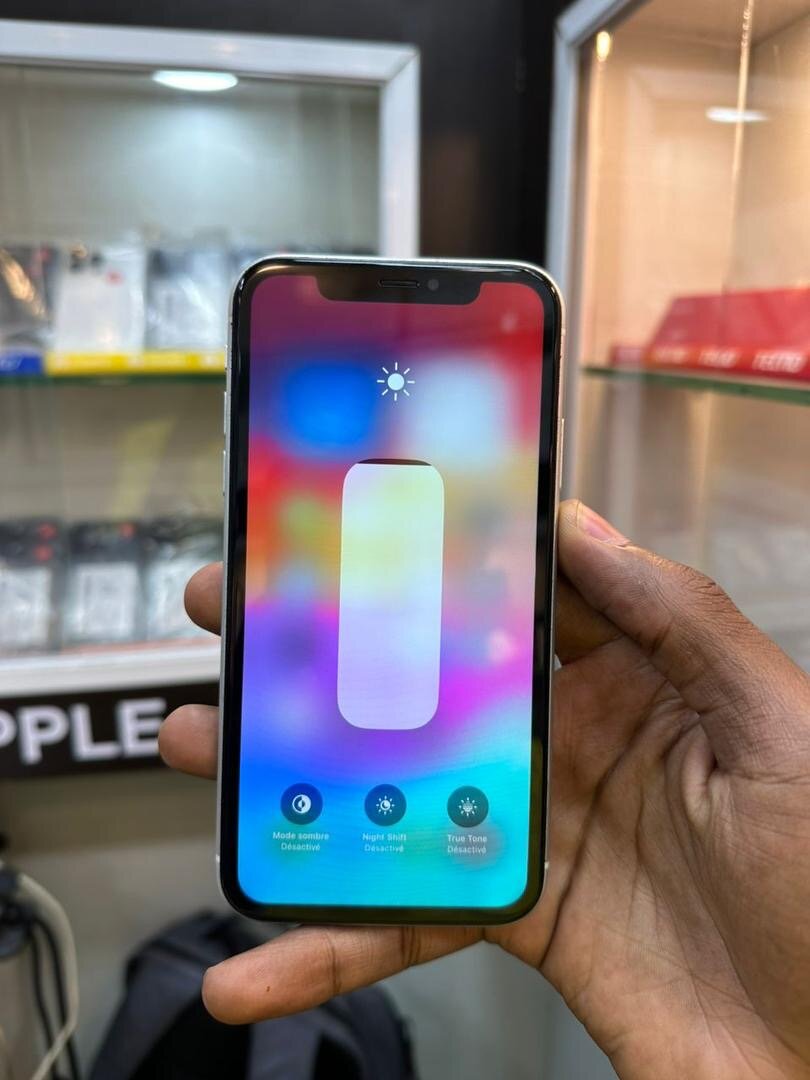 iPhone XR 64go sans id