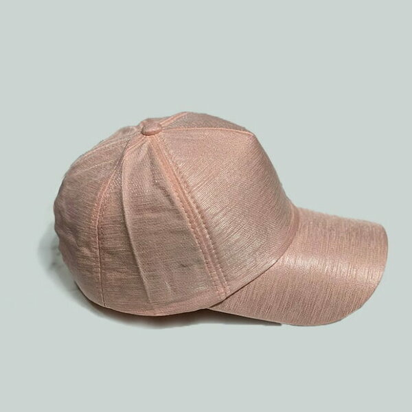 Casquette rose élégante
