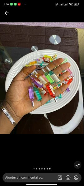 Charms en Résine Colorée