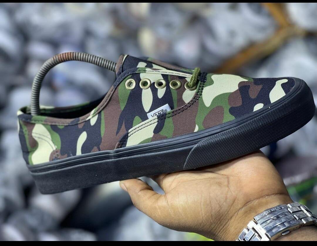 Baskets camouflage homme