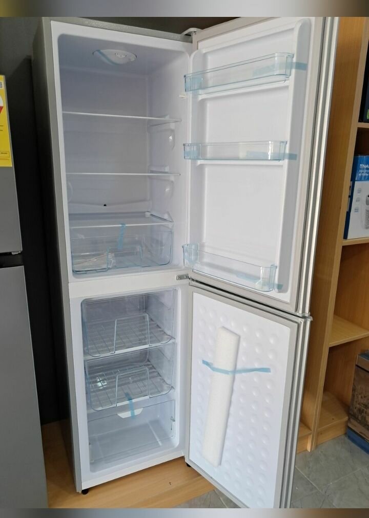 Buy Nasco 196 litres bottom freezer fridge