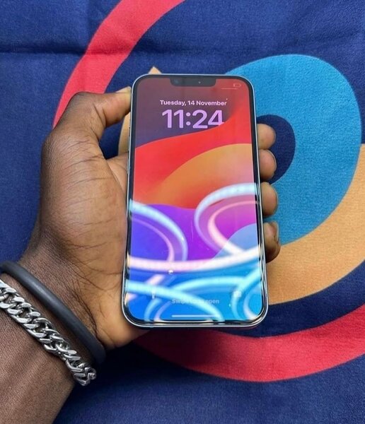 FAIRLY USED APPLE IPHONE 14