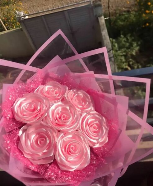 Bouquet de roses artificielles