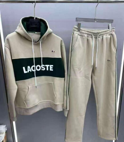Ensemble de survêtement Lacoste