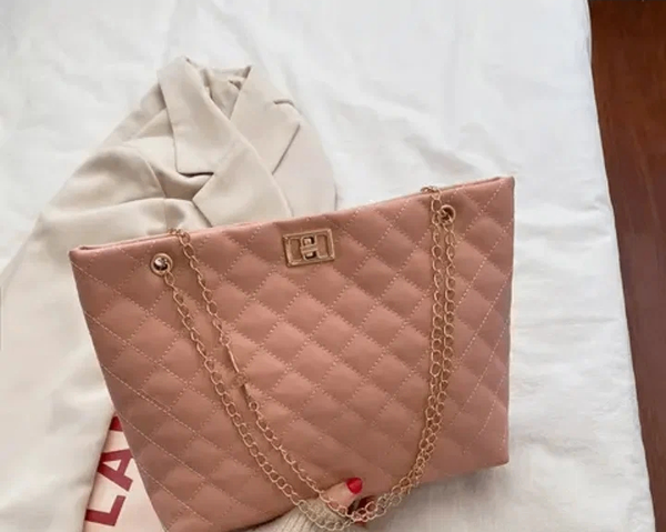 Sac à main matelassé élégant