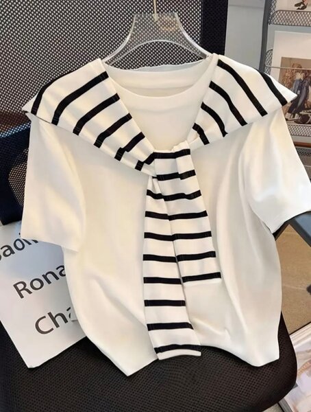 T-shirt à rayures élégant