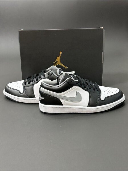 Baskets Air Noir et Blanc