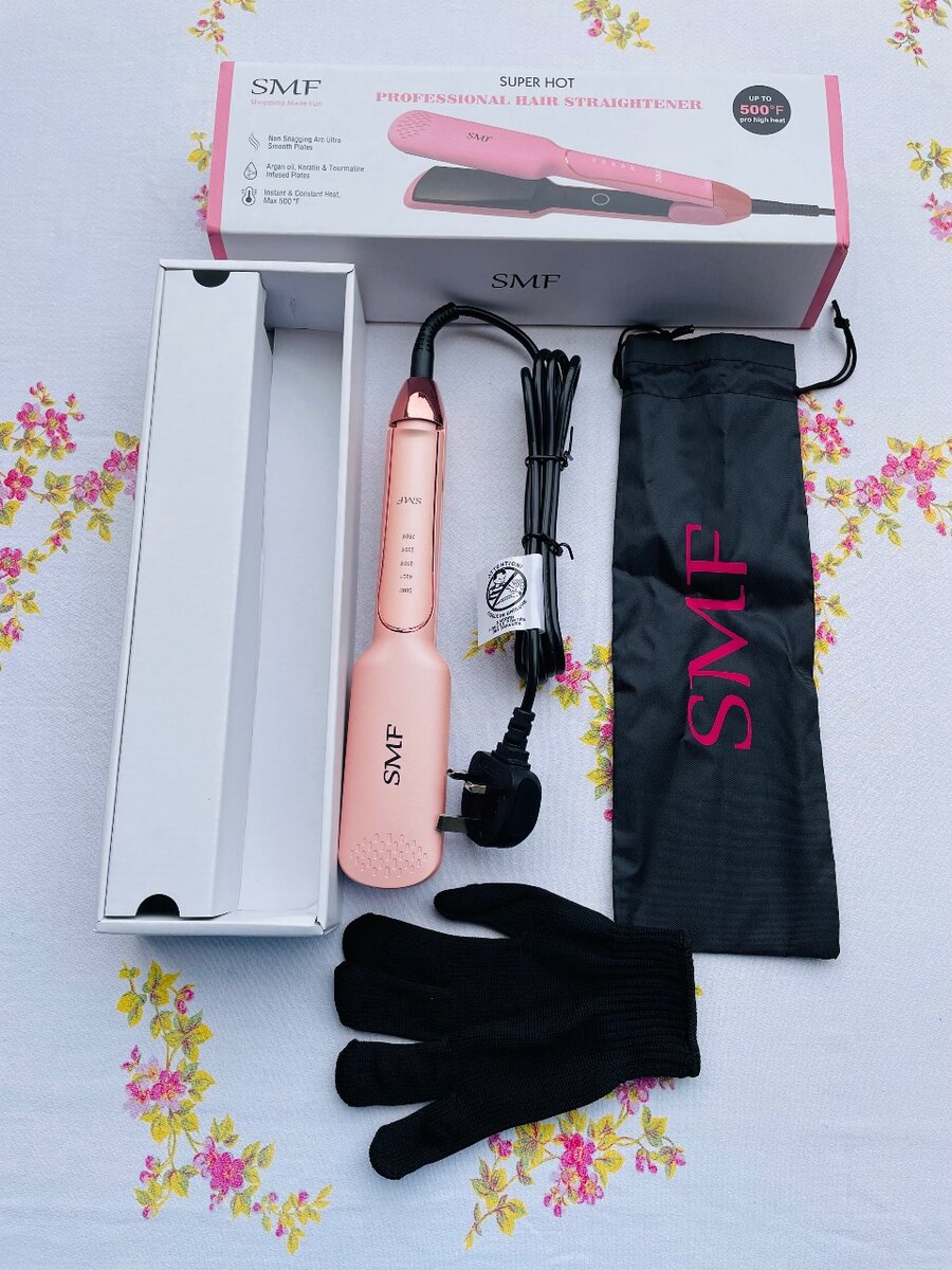 PROFESSIONAL HAIR STRAIGHTENER