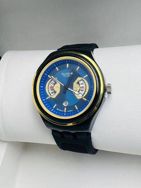 Montre Swatch élégante homme