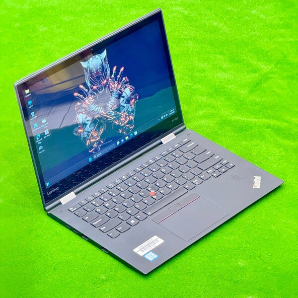 LENOVO THINKPAD x1 YOGA