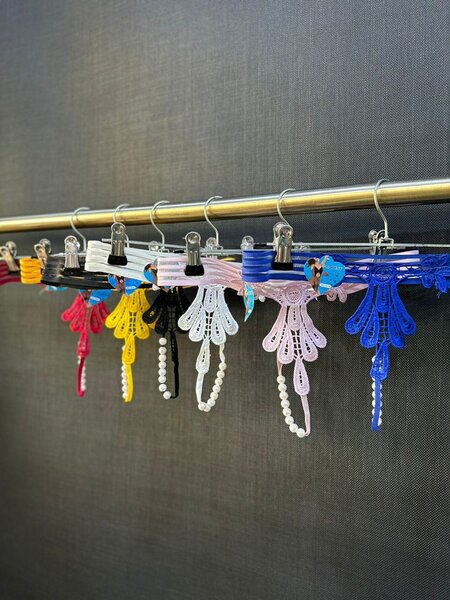 Ladies Panties 140 a dozen