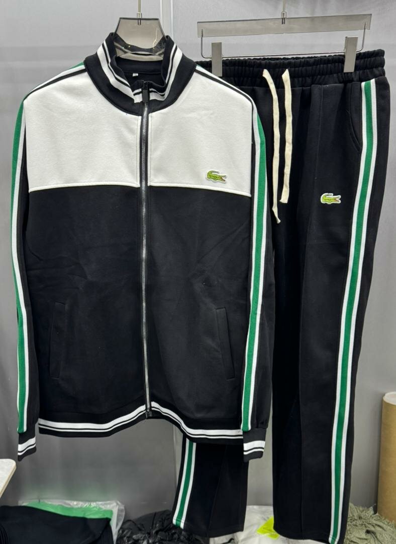 Survêtement sport élégant