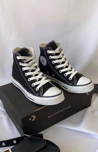 Converse run star chuck tailor