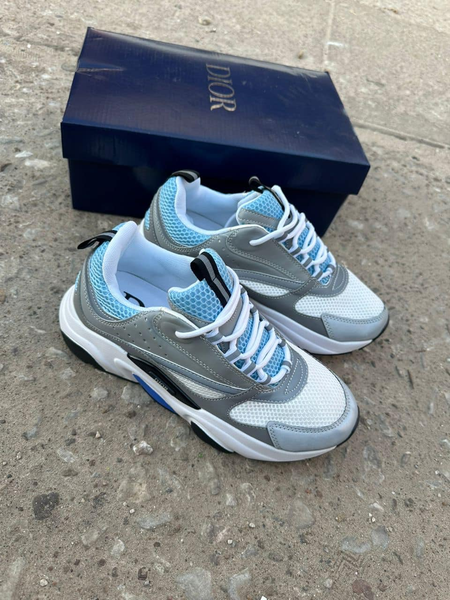 Chaussure gris blanc