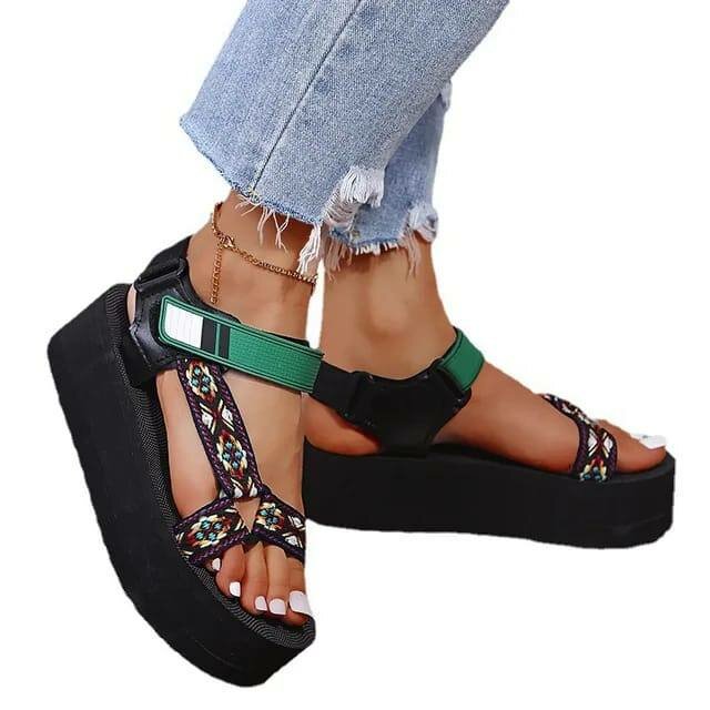 Magnifique Kito dame multicolore