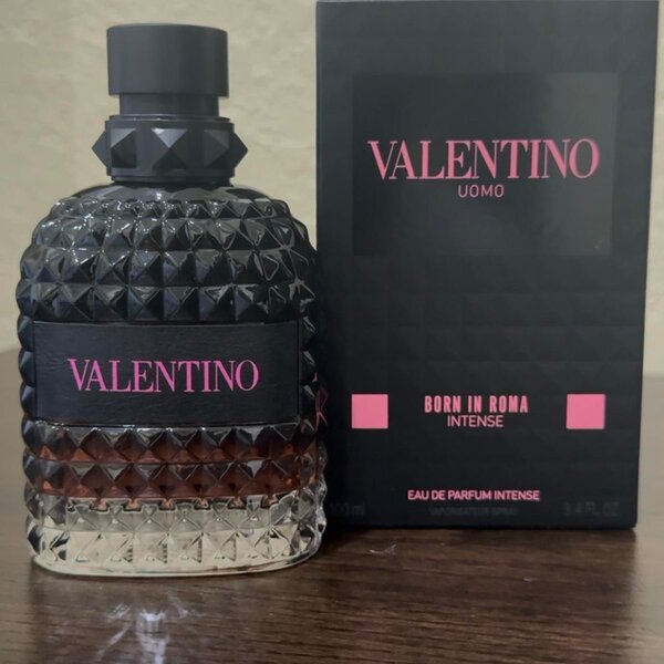 Valentino Uomo Parfum Intense