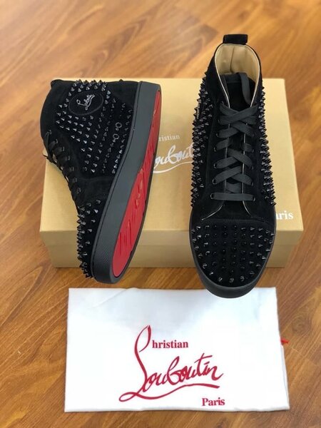 CHRISTIAN LOUBOUTIN HIGH