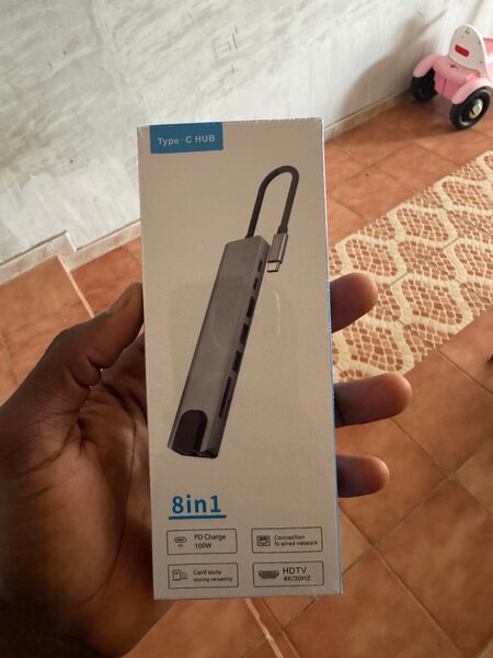 Hub USB-C 8-en-1 avec HDMI