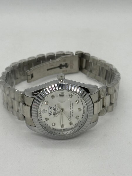 Montre en acier inoxydable