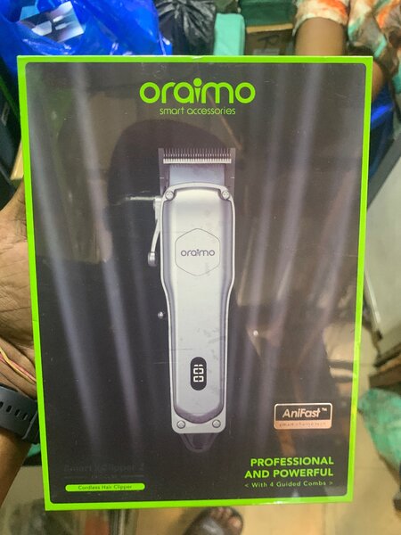 Oraimo clipper. CL-30