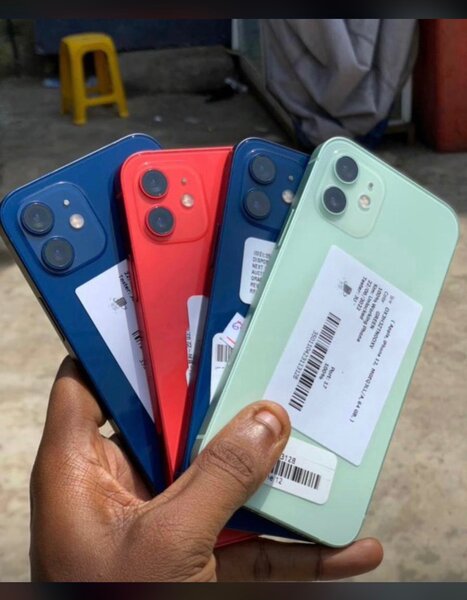 iPhone 12 64gig and 128