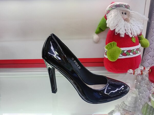 Женские туфли