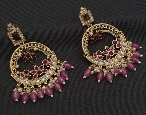 Ladies earrings