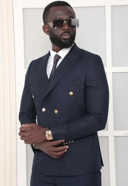 Men's Suits (2 and 3 pcs)