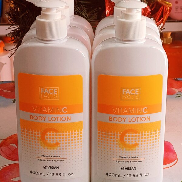 FACE FACTS VITAMIN C BODY LOTION