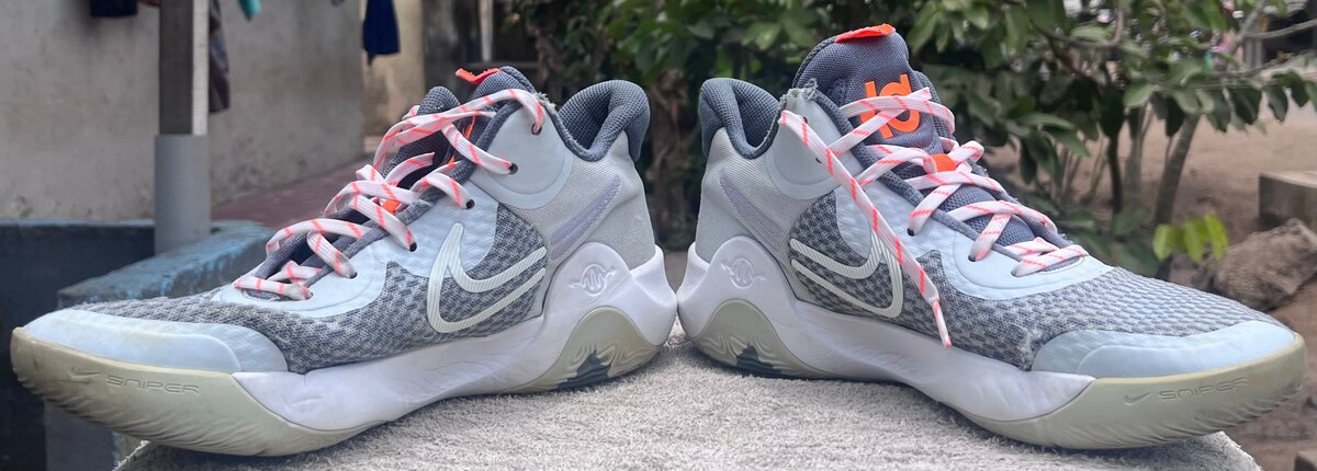 NikeKD Trey 5 IX 'Pure Platin