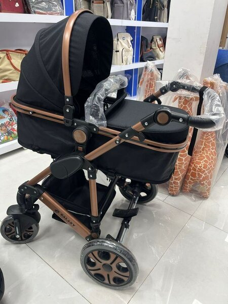 Poussette élégante pour bébé