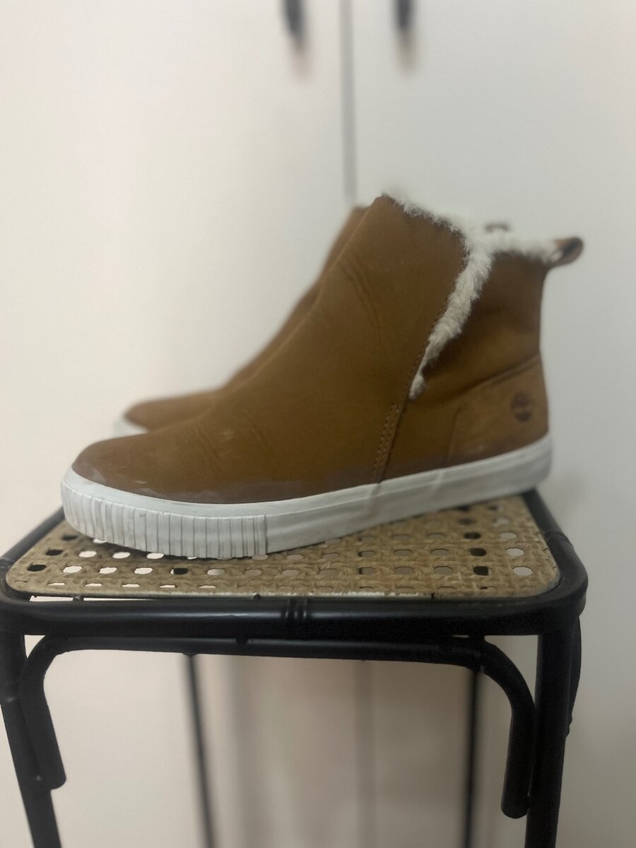 Оригинальные кеды Timberland размер 38,5 на узкую ногу.